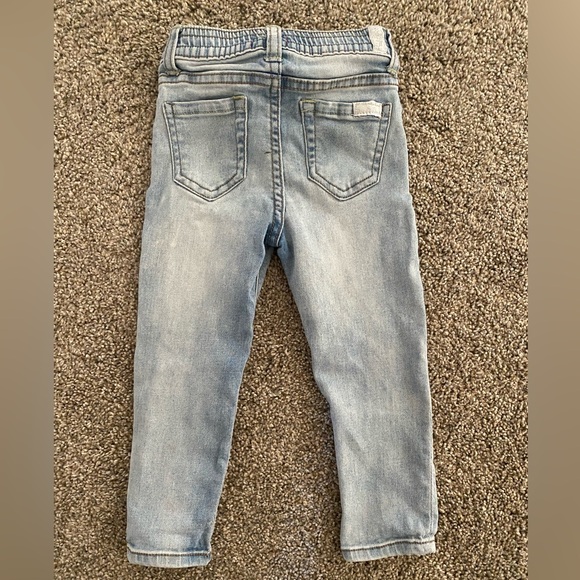 7 for All Mankind toddler jeans - 24 months - Picture 2 of 4